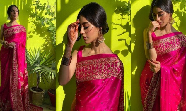 Iqra Aziz flaunts wedding ring in latest photo