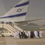 First commercial flight from Israel, equipped with air defense system, lands in UAE