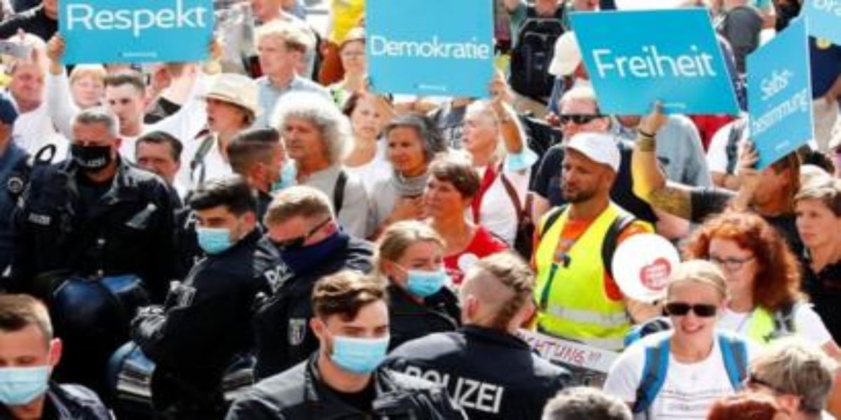 ‘Anti-Corona’ protest in Germany attracts thousands
