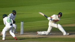 England defeats Pakistan in Manchester Test
