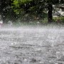 Raining cats & dogs in Karachi, Korangi Crossing closed after flooding in Malir River