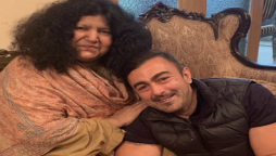 Shaan Shahid congratulates Abida Parveen as she achieves Nishan-e-Imtiaz