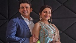 'All's good when you are cooking together' Madhuri Dixit & Shriram Nene enjoy cooking