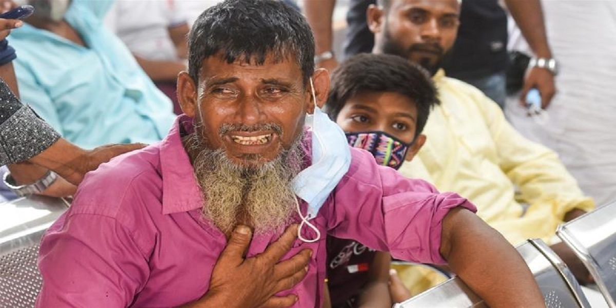 Thirteen killed in Bangladesh mosque gas pipeline blast