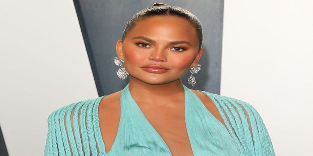 Chrissy Teigen racism