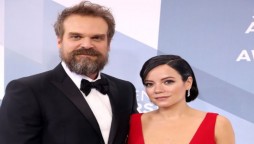 Lily Allen and David Harbour