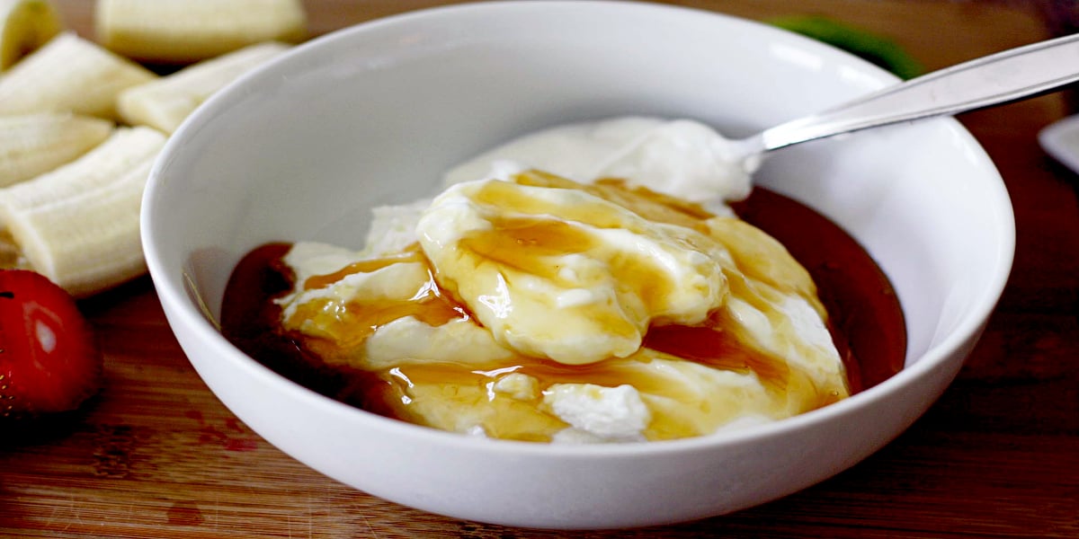 Yogurt and Honey when combined can do wonders to your health