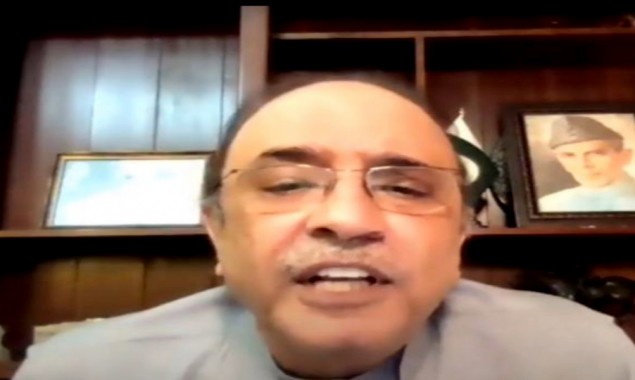 Zardari urges Opposition to devise strategy to end PTI regime