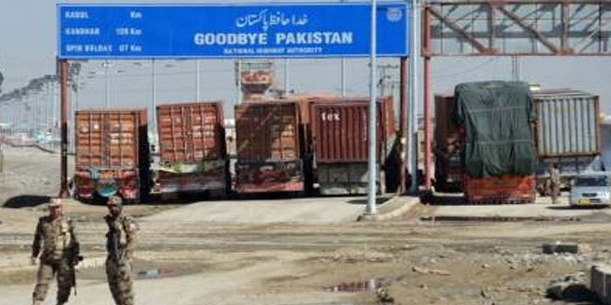 Pak-Afghan trade resumes under SOPs after Coronavirus subsides