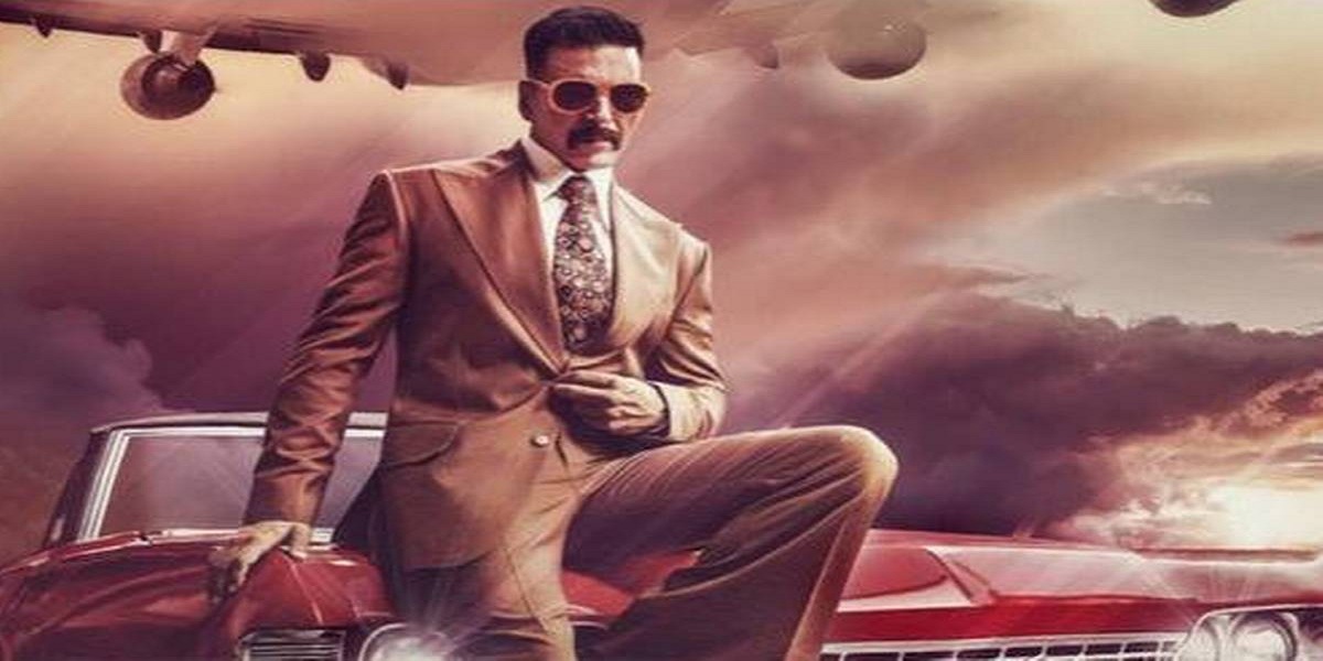 Bell Bottom: Akshay Kumar's charming looks in BTS photos win hearts