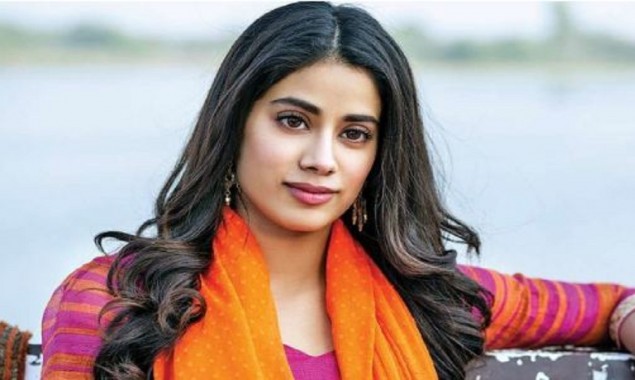 ‘When you can’t go to the studio so you make it come to you’ Janhvi Kapoor makes a DIY studio