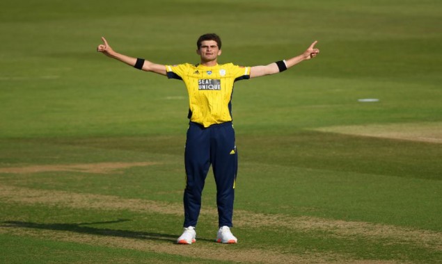 Shaheen Shah Afridi takes 4 on 4 for Hampshire