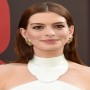 Who does Anne Hathaway vote for?