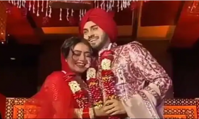 Neha Kakkar And Rohanpreet Singh: Videos of special performances go viral