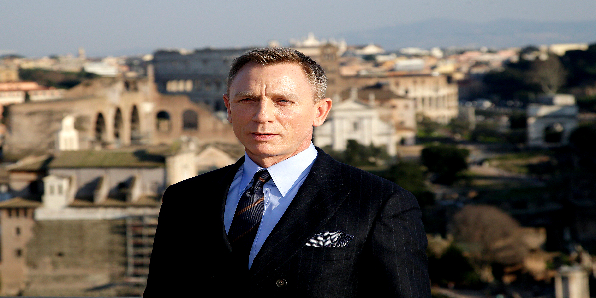 Daniel Craig