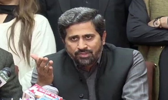 Treason case: Fayyaz Chohan urges police to arrest PML-N leaders