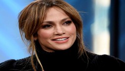 Jennifer Lopez reveals secret of her glowing skin