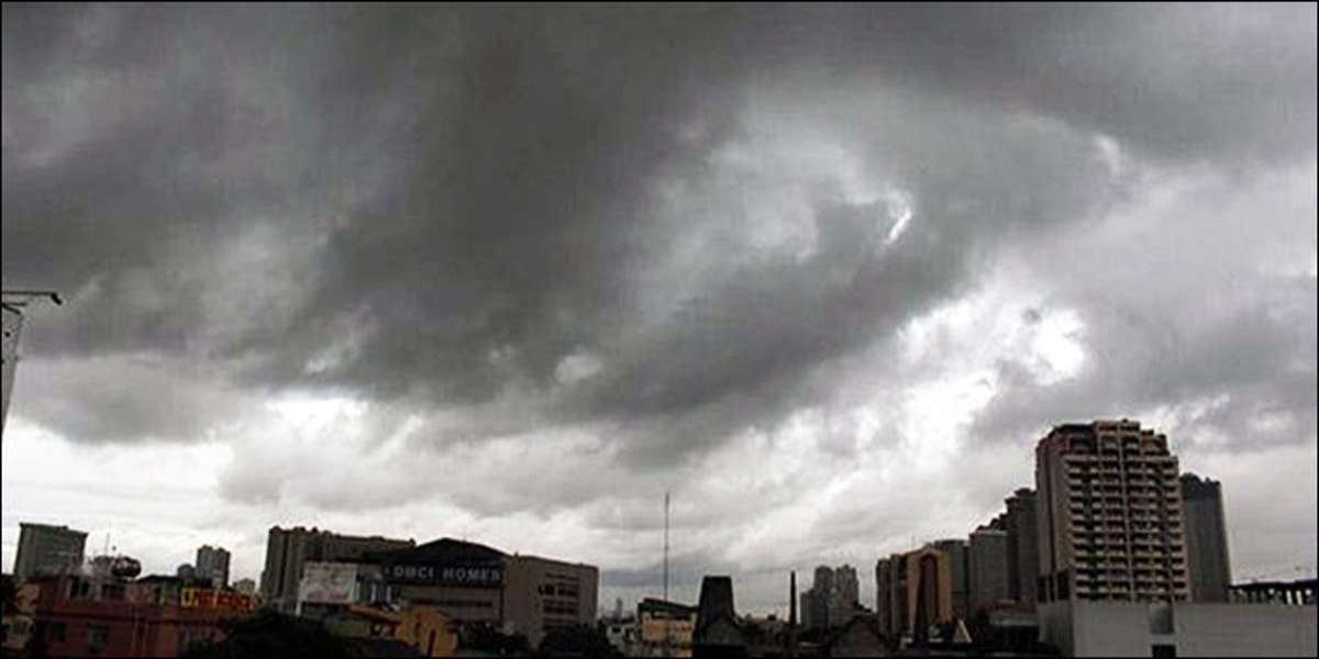 Karachi light rain