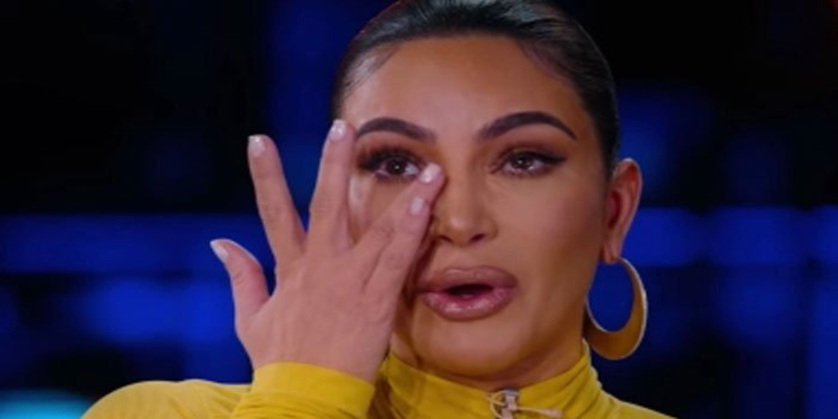 Kim Kardashian breaks into tears