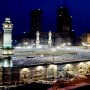 Mecca: Driver Hits The Outer Door Of The Grand Mosque