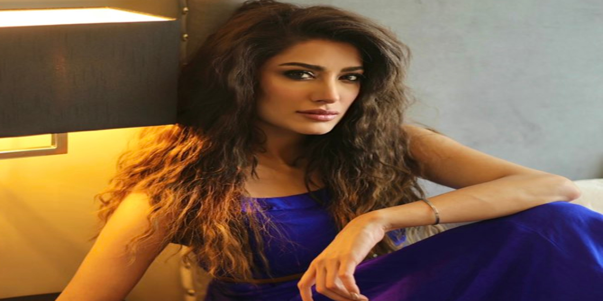 Mehwish Hayat heartless