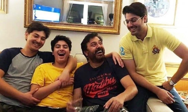 Noman Ijaz enjoys jam session with his son