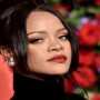 Rihanna apologizes Muslim community after using Islamic hadith at her fashion show