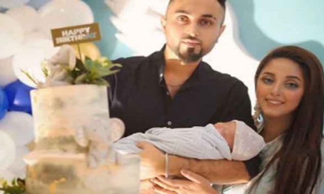Sanam Chaudhry blessed with baby boy, uploads picture on social media