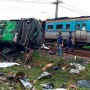 18 passengers killed, 40 others wounded in Thailand bus-train collision