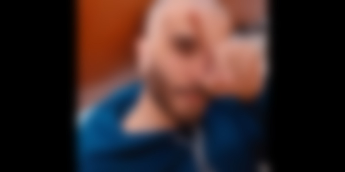 Feroze Khan bald look