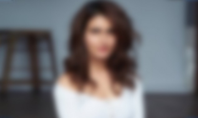 Which Bollywood actress was molested at the age of 3?