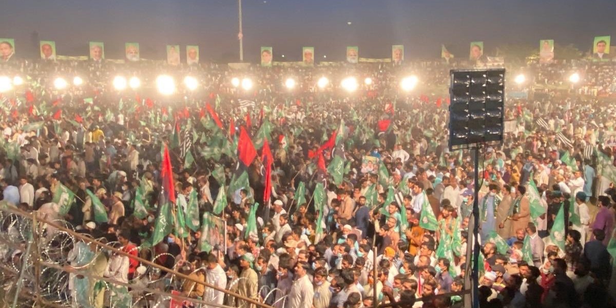 PDM Gujranwala Jalsa: Rampant Violations of Coronavirus SOPs Seen In Venue