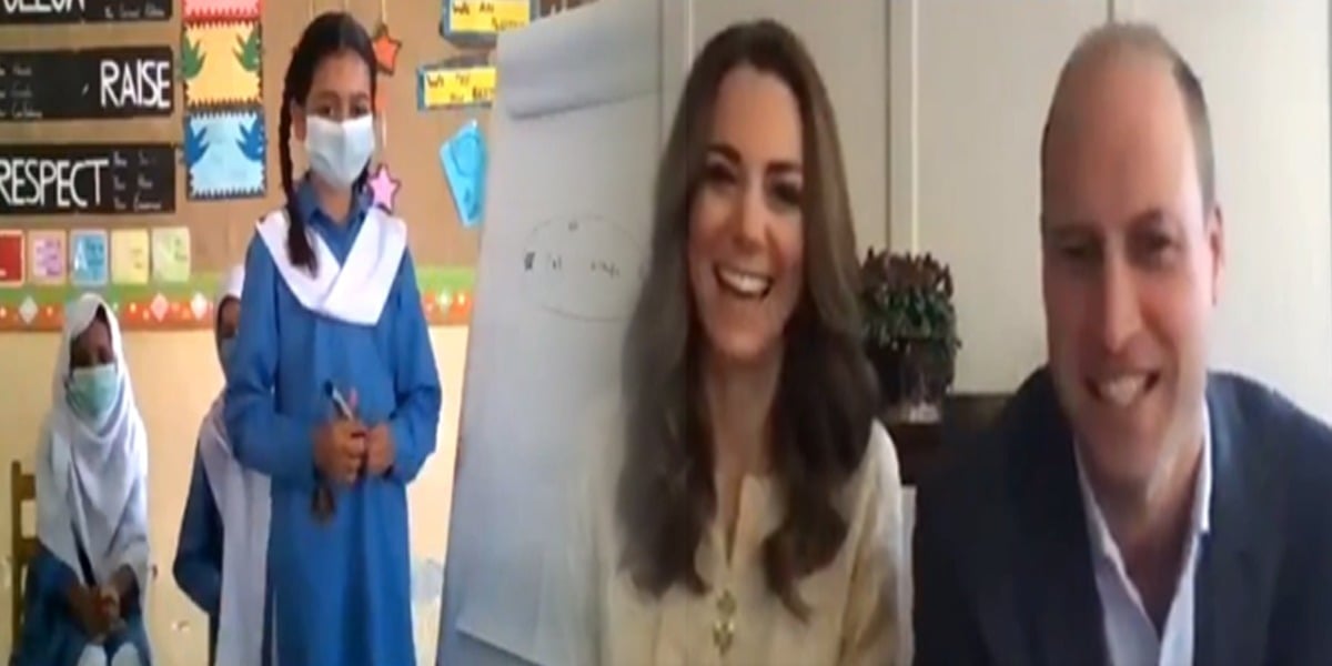 British Royal Couple Play Fun Games with Children At Islamabad Model School