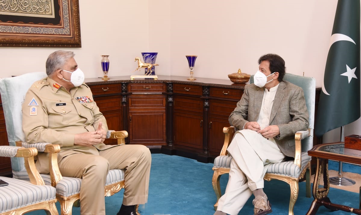 PM Imran Khan meets Chief Of Army Staff today