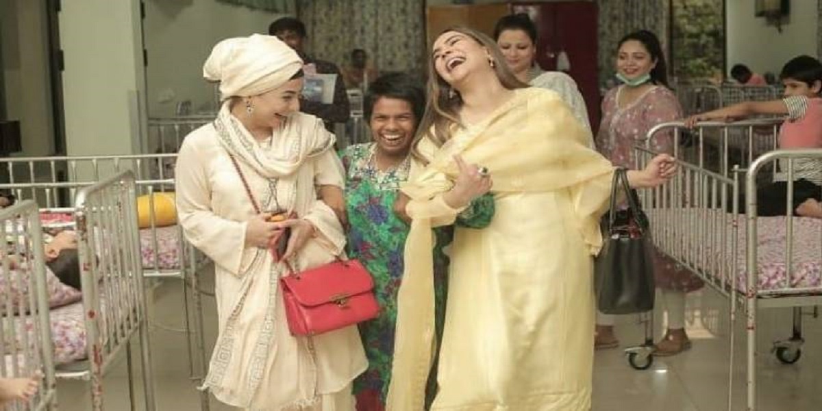 Humaima Malick, Dua Malik