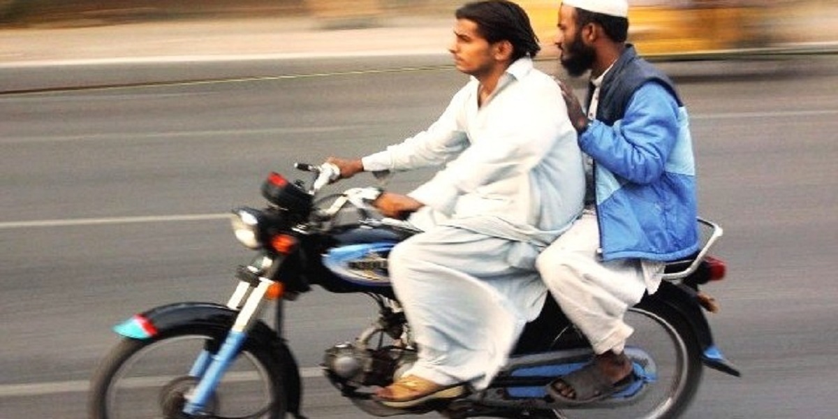 Pillion riding Karachi