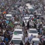 PDM Karachi Jalsa: Citizens suffer major traffic jams