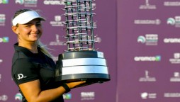 Emily Kristine wins first ever women’s golf tournament in Saudi Arabia