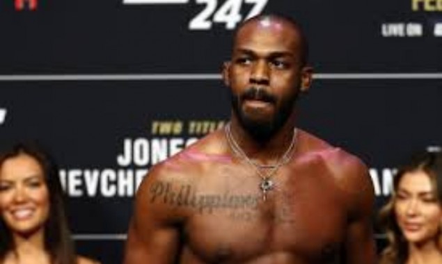 Jon Jones displays off bulked up 240 lbs build ahead of UFC