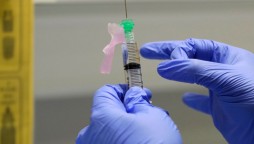 UK approves widespread use of this coronavirus vaccine