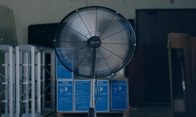 Cool off with your personal person-tracking smart fan