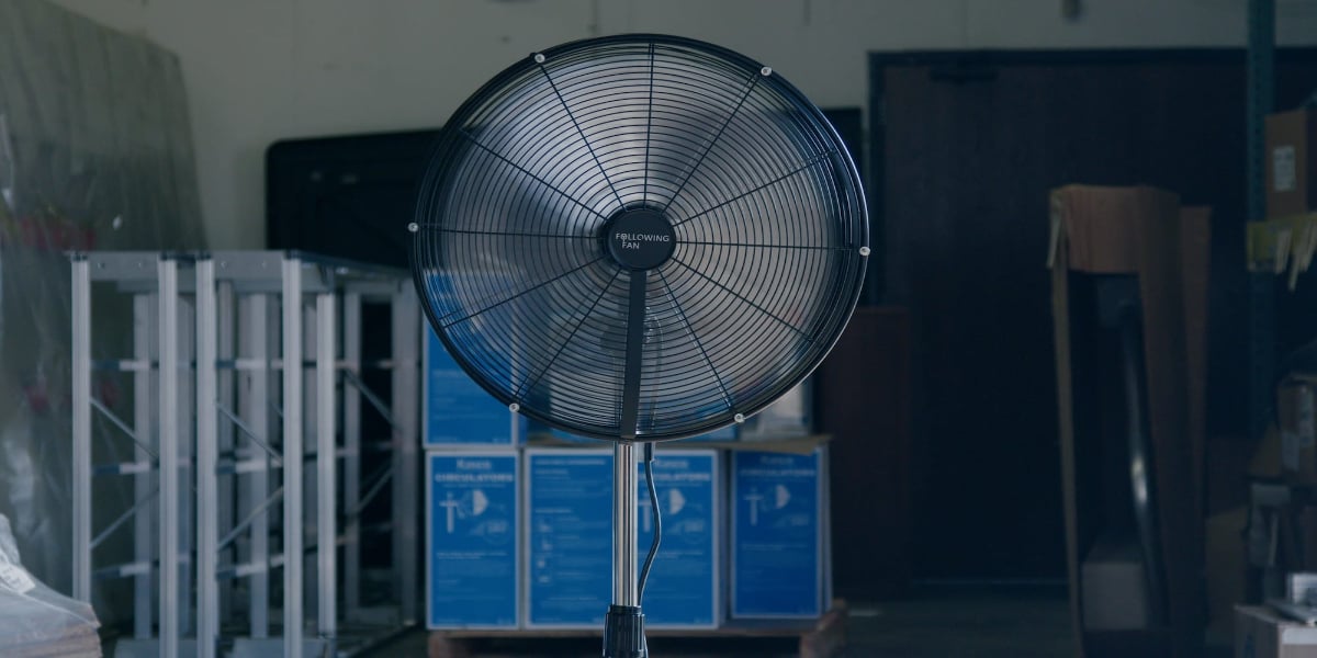 person-tracking smart fan