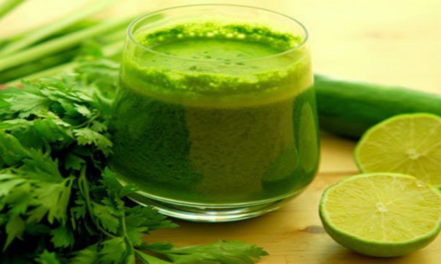Clean And Youthful Skin With Coriander And Lemon Juice