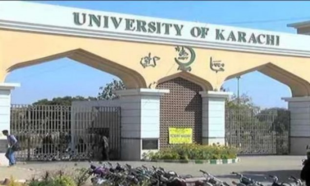 Cracker attack outside Karachi University, One Injured