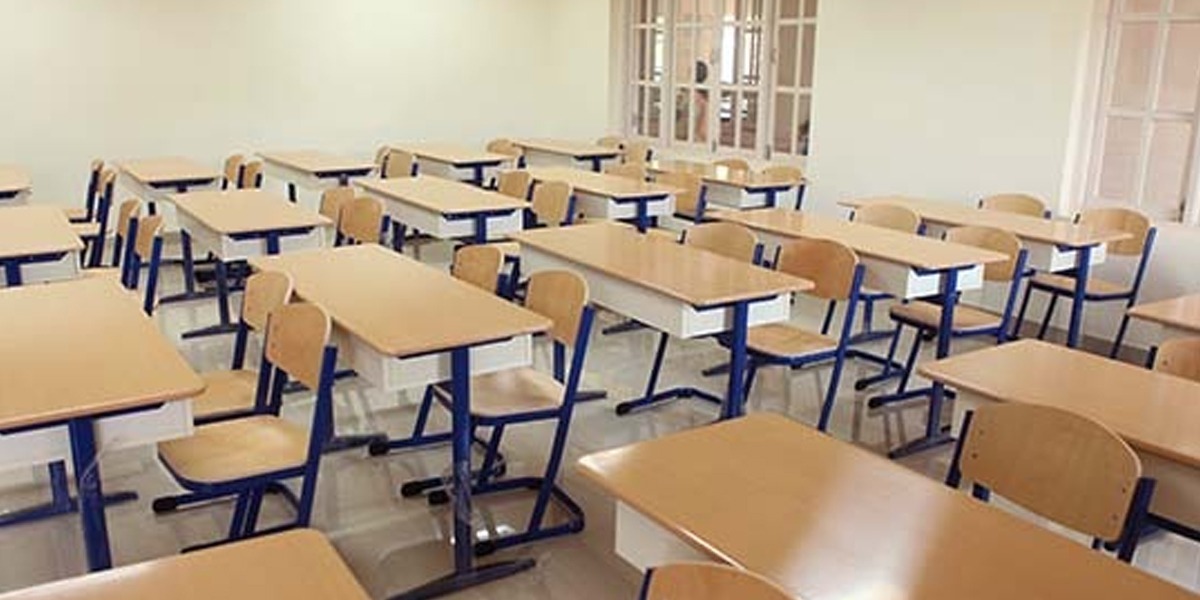 Federal Sends Proposals to Provinces For Educational Institutions Amid Rise In Cases