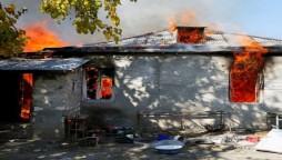 Nagorno-Karabakh: Armenians Villagers Torch Their Houses Before Leaving