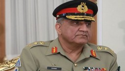 Army Chief visits Sialkot garrison; lauds officers’ ‘devotion to defend’ Pakistan