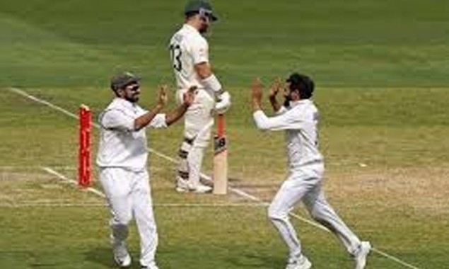 Ind vs Aus: Indian team on top as Australian batsmen continue to struggle