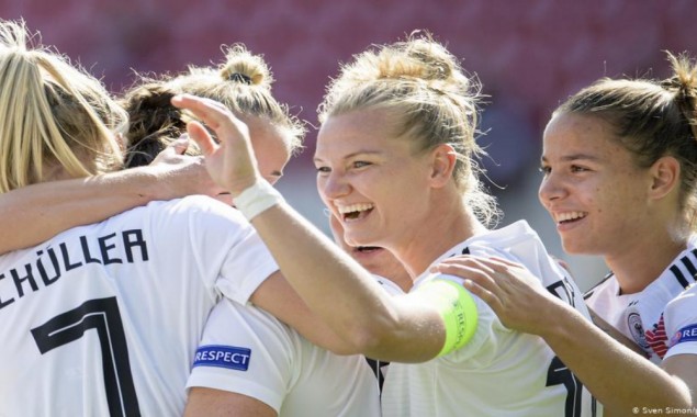 FIFA approves guaranteed maternity leaves for women soccer players