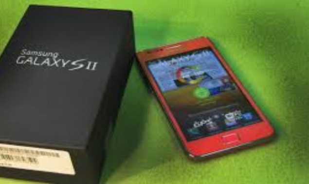 Nine years old Samsung galaxy s2 gets android 11 update